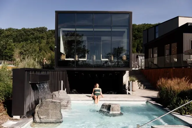 Strøm Nordic Spa Quebec City: Piscine termali e saune