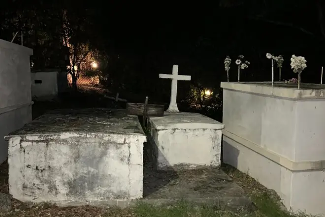 Tour fantasma em Cruz Bay histórico: Locais assombrados à noite