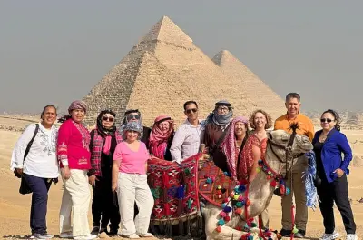 Au départ d'Alexandrie : Pyramides de Gizeh et musée au Caire