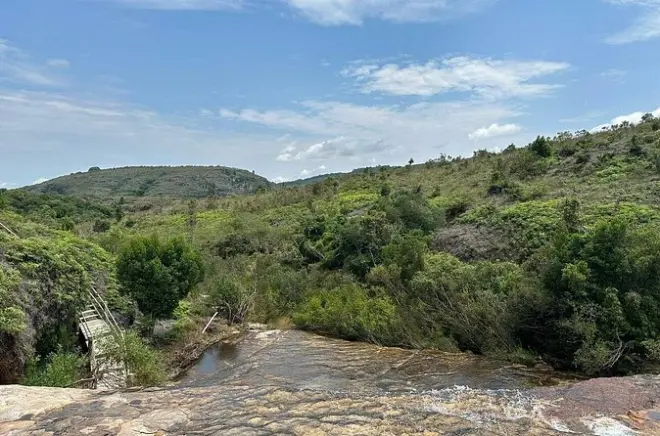 Geführte Tour zum Guartelá Canyon ab Curitiba: Sechstgrößter Canyon