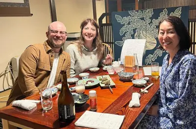 Takayama Private Night Walking Tour with Dinner
