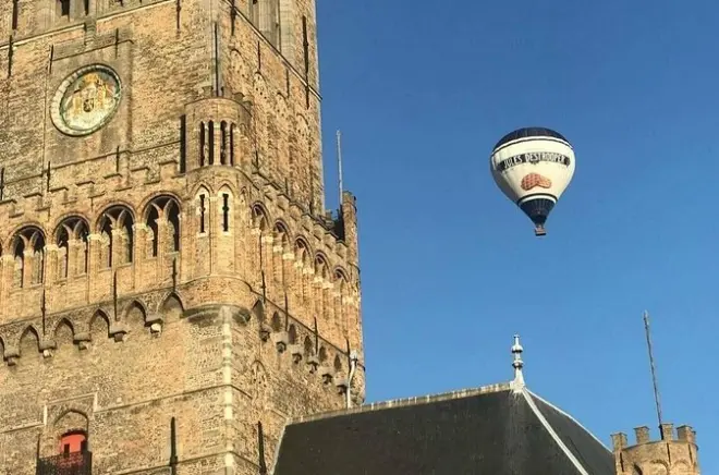 Vuelos en globo sobre Brujas al amanecer y al atardecer