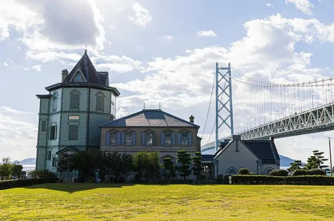 Tour a Kobe Maiko: Ponte Akashi-Kaikyo e villa storica