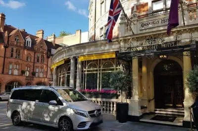 Traslado privado desde aeropuerto Stansted a Londres en Mercedes