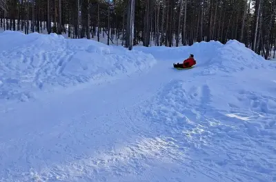 Kotatieva a Rovaniemi: Pista ghiaccio e giochi sulla neve