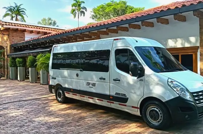 Privater Transfer vom Flughafen Pereira nach Salento oder Filandia