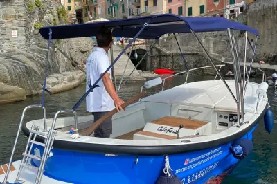 Tour en bateau des Cinque Terre : Les cinq villages à votre rythme