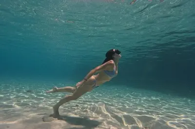 Private boat trip Comino: Blue Lagoon, caves and snorkeling