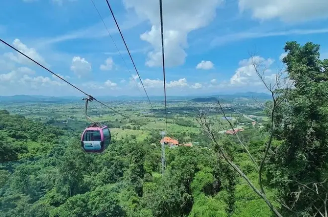 Phan Thiet y monte Ta Cu: Teleférico al Buda reclinado