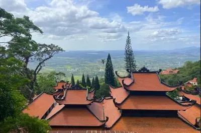 Phan Thiet medio día: Montaña Ta Cu y torre Cham