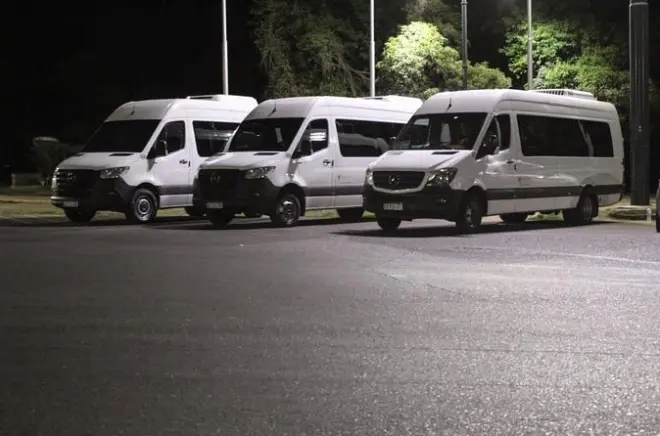 Traslado privado de ida e volta do aeroporto de Mendoza ao hotel