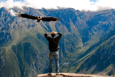 Colca Canyon 2 giorni: Mirador dei condor e sorgenti termali