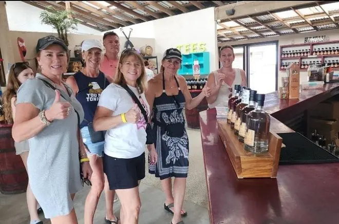 Roatan: Zipline nella Monkey and Sloth Jungle con fauna selvatica