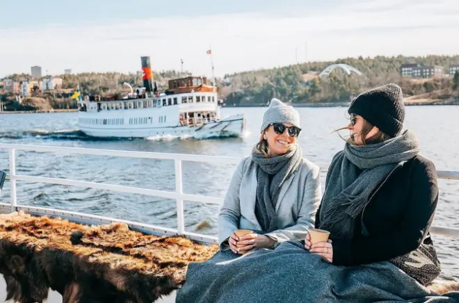 Stockholm croisière brise-glace vers les îles Fjäderholmarna