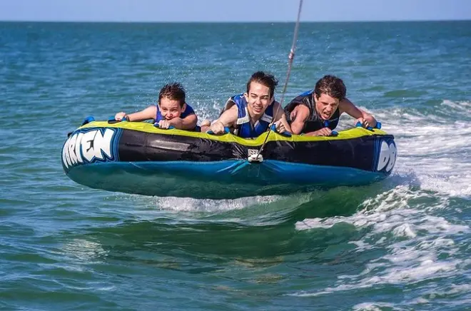 Marco Island Watersports: Wakeboarding, Waterskiing & Tubing