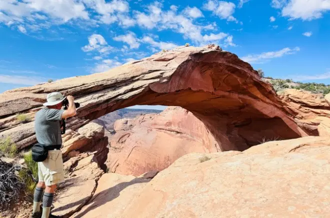 Passeio até Eggshell Arch saindo de Flagstaff com caminhonete