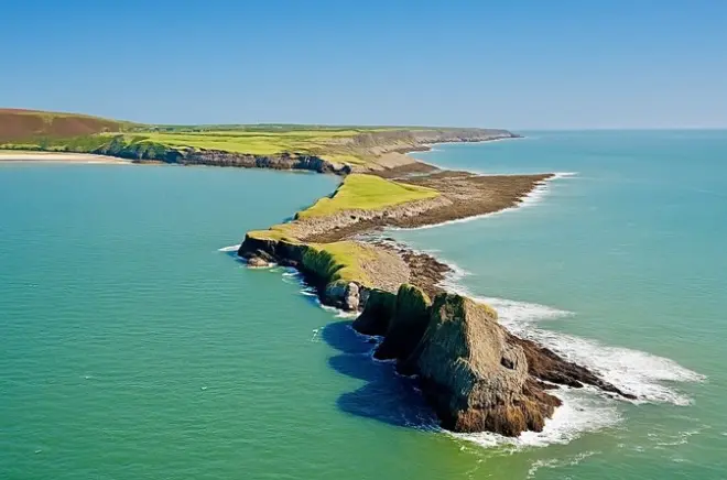 Gower Peninsula Day Tour: Cliffs, Beaches & Rhossili Bay