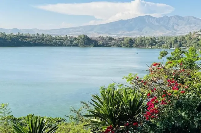 Gita di un giorno ai laghi vulcanici di Debre Zeit da Addis Abeba