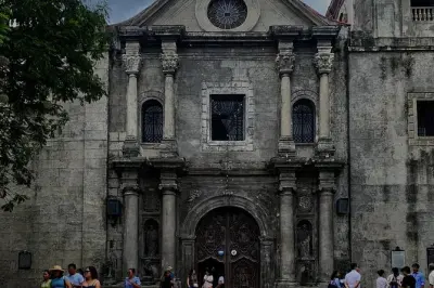 Manila & Taal Vulkan Ganztagestour: Fort Santiago & See-Kreuzfahrt