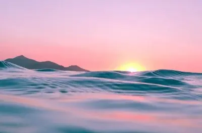 Sonnenaufgang Paddleboarding in Javea: 2 Stunden Mittelmeer-Erlebnis
