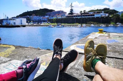 Explore horta’s marina, churches, market, and peter café sport on a private half-day walking tour. discover stories and local secrets in just 3-4 hours.