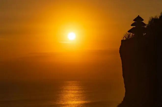 Uluwatu : Plages, falaises, temple et danse du feu