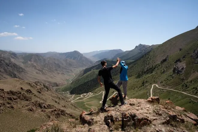 Tour de 4 días por los lagos Song Kul e Issyk Kul desde Bishkek