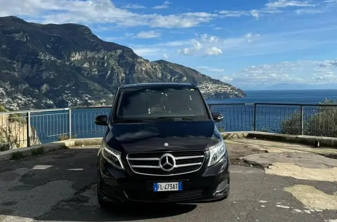 Transfert privé Naples Positano : Mercedes avec WiFi