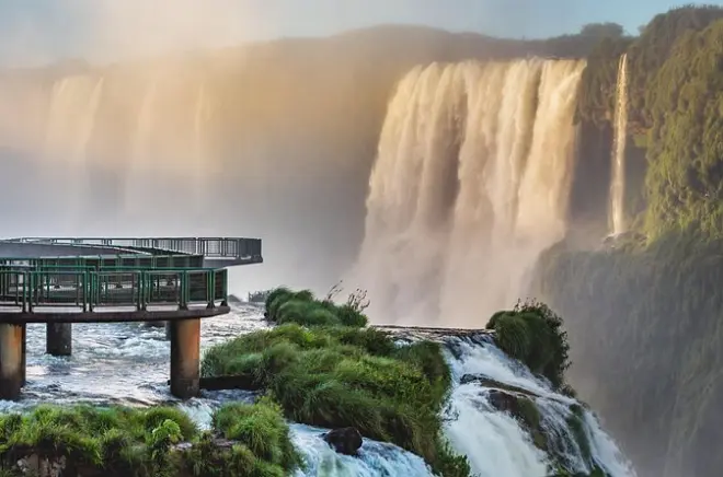 Cascate di Iguazu 2 giorni con guida privata in Argentina e Brasile