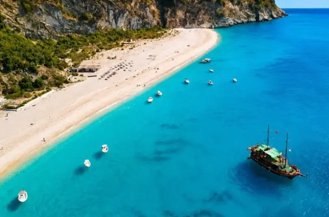 Schnorcheln in Saranda: Versteckte Höhlen, Gremina, Kakome & Krorez