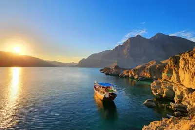 Schnorcheln in Khasab: Übernachtung auf einem Dhow mit Delfinen