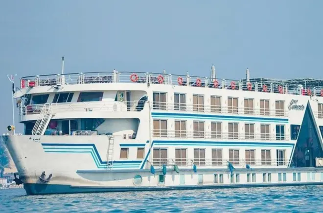 Crociera Nilo 4 giorni Aswan-Luxor con mongolfiera e Abu Simbel