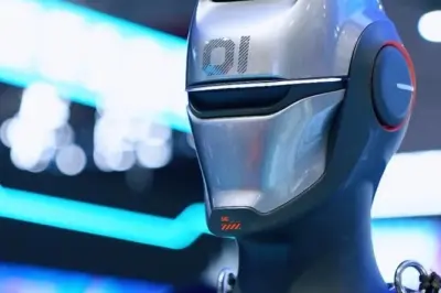 Shenzhen tech: Robot, consegna con drone, taxi senza conducente