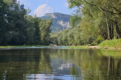 Kajakfahren auf dem Sana-Fluss in Ključ: Boot oder Kajak mieten