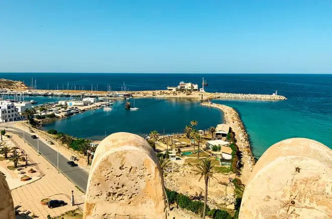 Private Tagestour Sousse und Monastir: Medina, Ribat & Küste