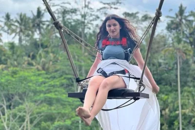 Discover bali’s ubud monkey forest, try the jungle swing, visit rice terraces, a coffee plantation, and tegenungan waterfall. small group tour with guide.