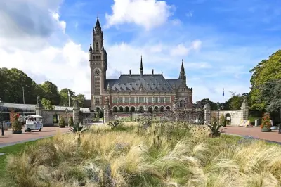 La Haye visite privée à pied : Gouvernement et histoire médiévale