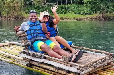 Rafting sur le Rio Grande avec radeaux en bambou depuis Port Antonio