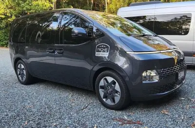 Privater Transfer vom Flughafen Brisbane nach Noosa für 2 Personen