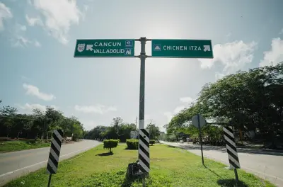Privater Transfer Merida–Cancun mit Halt in Chichen Itza & Cenote