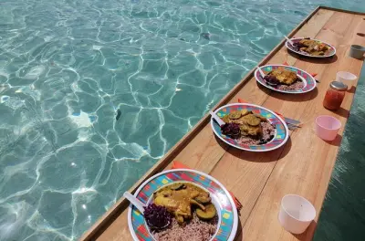 Bootstour durch die Lagune von Guadeloupe: Mittagessen im Wasser