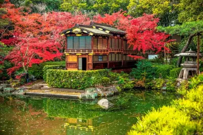 Kobe privado: Cascadas Nunobiki, museo carpintería y jardines
