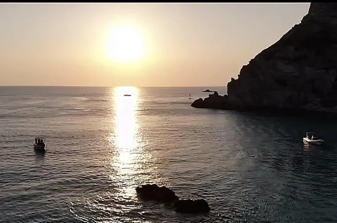 Da Tropea a Capo Vaticano: Aperitivo e snorkeling al tramonto