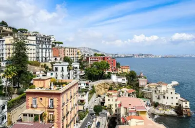 Traslado privado de Tropea a Nápoles com motorista que fala inglês