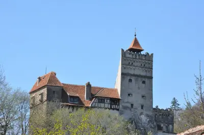 Tour de 3 dias em Bucareste: Bran, Peles e Brasov