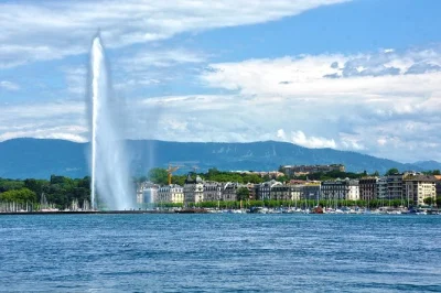 Explore geneva’s old town, flower clock, st. peter’s cathedral & more on a private walking tour with a local guide. discover history & hidden corners.