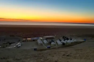 Mer d’Aral depuis Khiva : Cimetière de bateaux et nuit en yourte