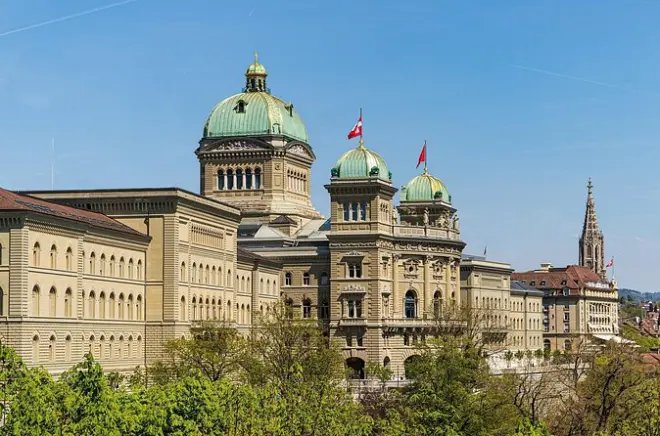 Bern Walking Tour: Medieval City Center with Guide