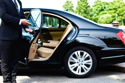 Réservez un transfert privé de l'aéroport boston logan vers votre hôtel, port de croisière ou domicile. chauffeurs locaux fiables. service porte-à-porte en nouvelle-angleterre.
