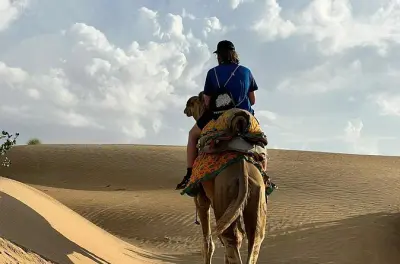Désert du Thar : Safari chameau d’une nuit avec dunes et feu de camp